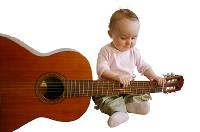 A zene fejleszti a gyermekek agyát